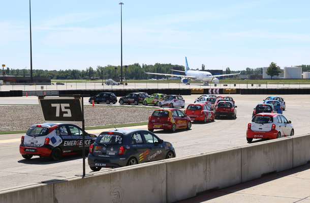 Kevin King et Jesse Lazare se partagent les victoires en Coupe Nissan Micra