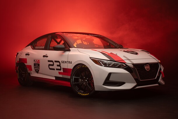 Photo - Plus basse, plus large, plus rapide : La Coupe Nissan Sentra sera lancée avec une première saison débordante d'action en 2021