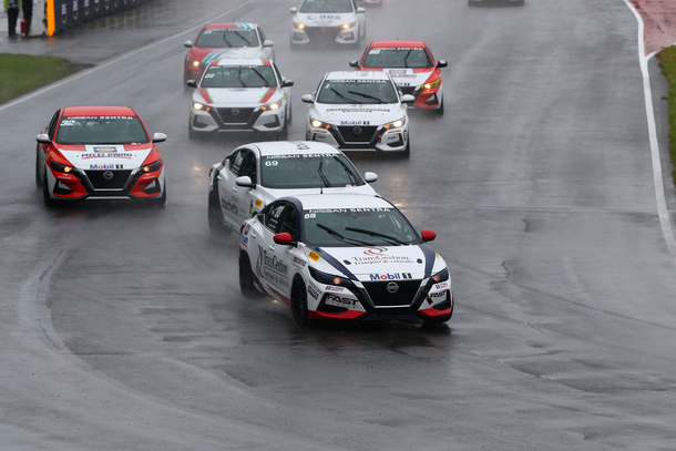 Photo - Simon Charbonneau et Stefan Rzadzinski remportent les courses de Coupe Nissan Sentra présentées au Grand Prix du Canada !