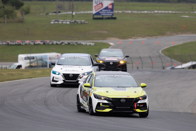 Coupe Nissan Sentra Cup en photos, 30, 31 août, 1er sept. | Canadian Tire Motorsport Park - Photo ID No.N67-250819223043