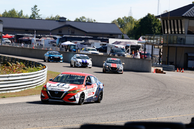 Coupe Nissan Sentra Cup en photos, 27-29 septembre | Calabogie Motorsports Park - Photo ID No.N68-2508192236420