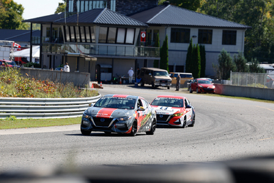 Coupe Nissan Sentra Cup en photos, 27-29 septembre | Calabogie Motorsports Park - Photo ID No.N68-2508192236460