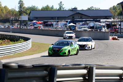 Coupe Nissan Sentra Cup en photos, 27-29 septembre | Calabogie Motorsports Park - Photo ID No.N68-250819223731