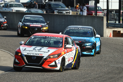 Coupe Nissan Sentra Cup en photos, 27-29 septembre | Calabogie Motorsports Park - Photo ID No.N68-2508192239280