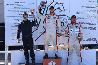 Coupe Nissan Sentra Cup en photos, 27-29 septembre | Calabogie Motorsports Park - Photo ID No.N68-250819224025
