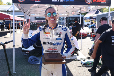 Coupe Nissan Sentra Cup en photos, 27-29 septembre | Calabogie Motorsports Park - Photo ID No.N68-2508192240310
