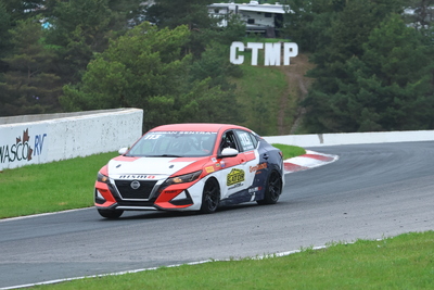 Coupe Nissan Sentra Cup en photos, 16, 17, 18 mai | Canadian Tire Motorsport Park - Photo ID No.N69-2508192342110