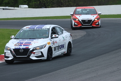 Coupe Nissan Sentra Cup en photos, 16, 17, 18 mai | Canadian Tire Motorsport Park - Photo ID No.N69-250819234824