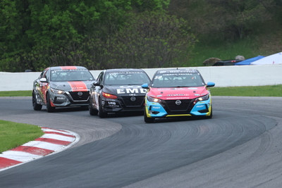 Coupe Nissan Sentra Cup en photos, 16, 17, 18 mai | Canadian Tire Motorsport Park - Photo ID No.N69-250819234844